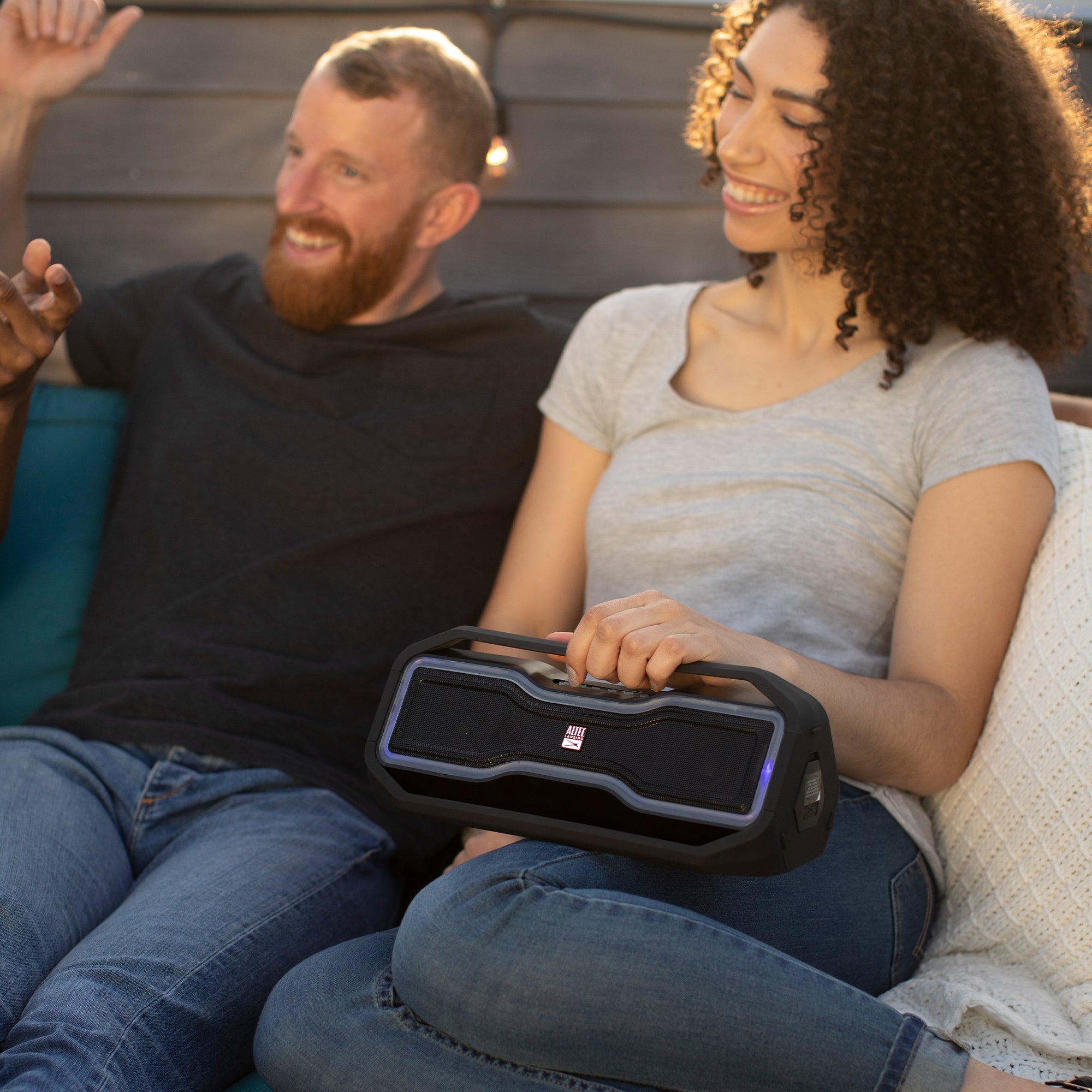 Altec Lansing RockBox enceinte bluetooth noire 12h IP67