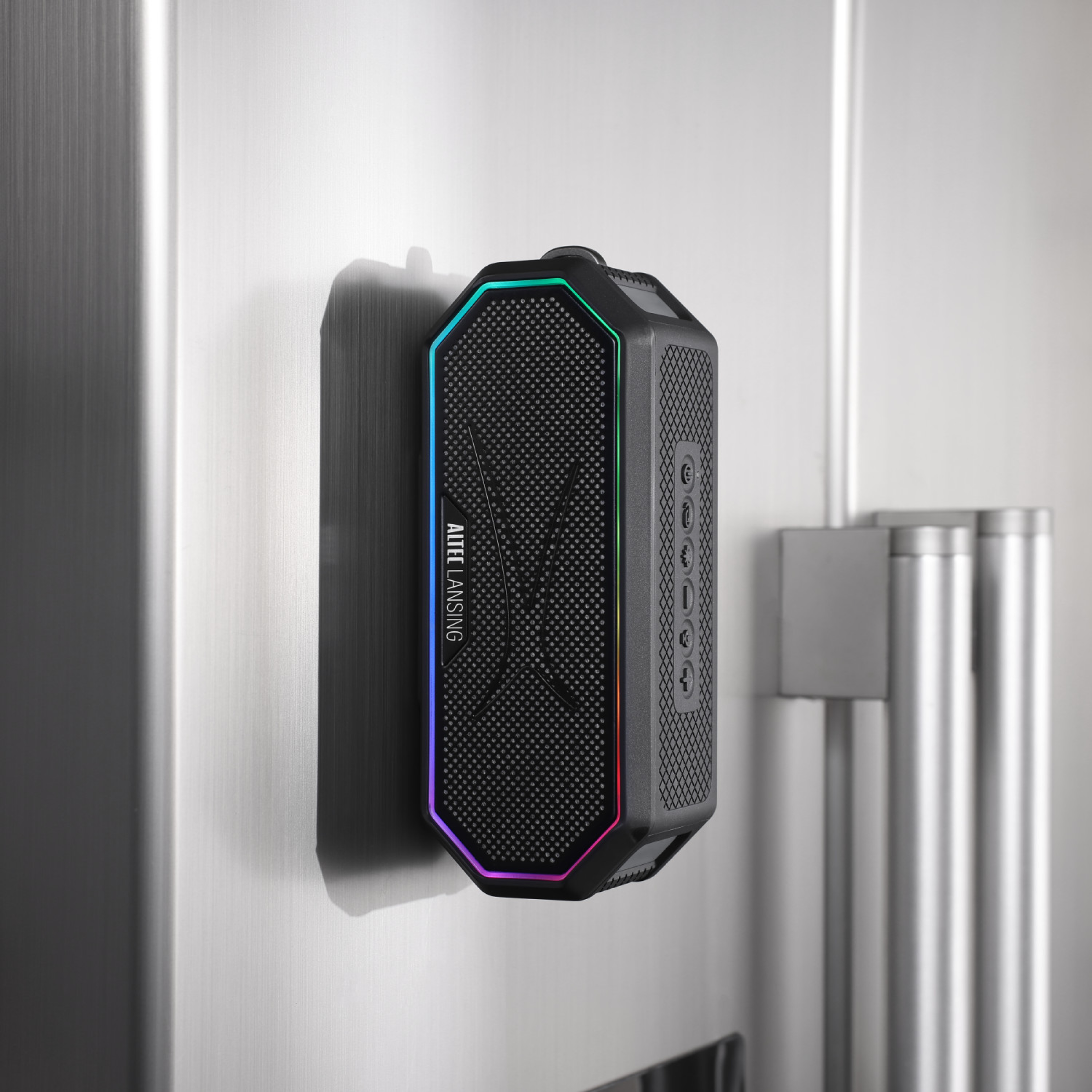 Altec HydraJolt 2.0 enceinte bluetooth noir/gris IP67 LED